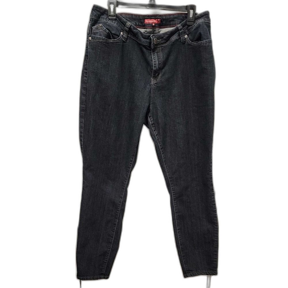 YMI Wanna Betta Butt Skinny Jeans in Dark Blue Size - 24
